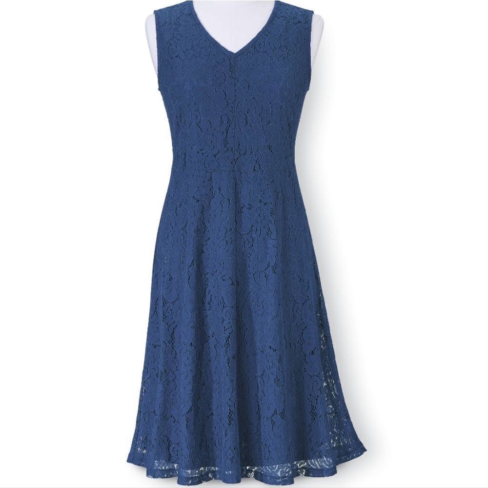 NorthStyle Blue Lace Dress. Career. Professional. Soft Girl